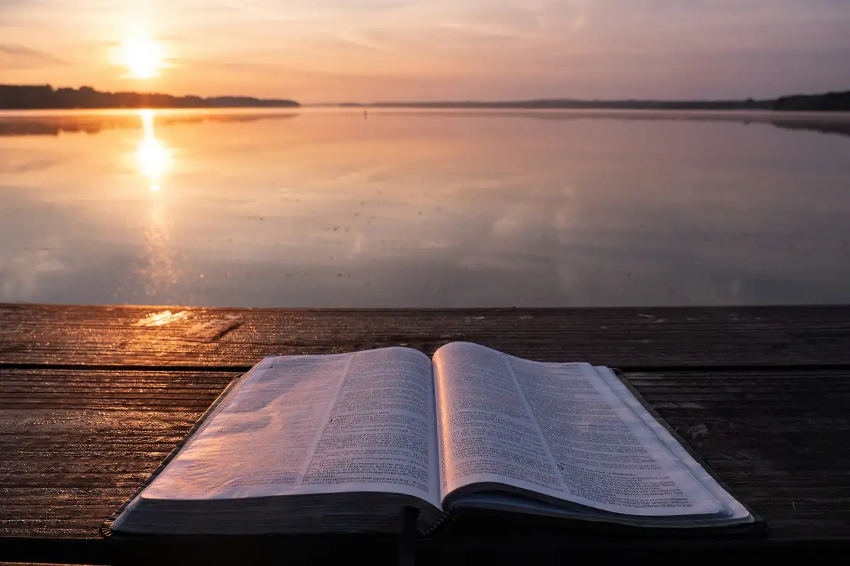 Featured image for Short Bible Verses to Share